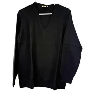 Burberry Women's V-Neck Extra Fine Merino Wool Uniform Sweater NWT Size XXL